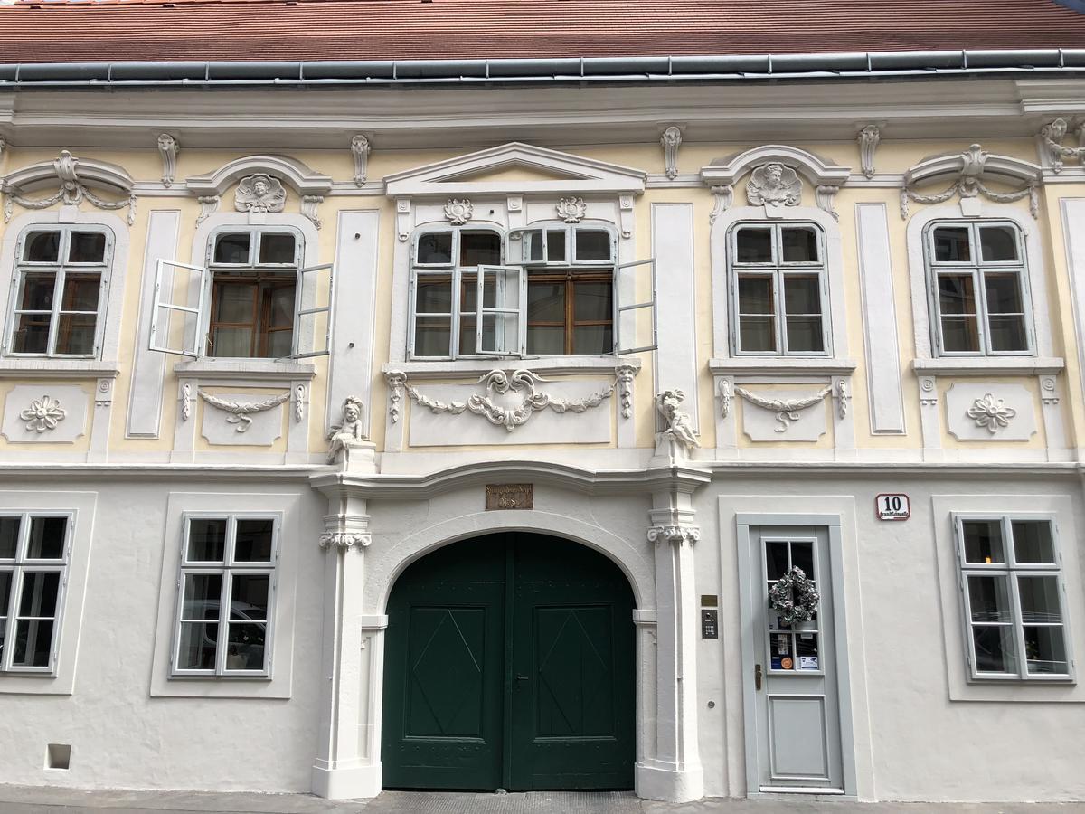 Boutique Zum Goldenen Kegel Hostel Wien